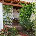 Bed & Breakfast 3 Marias Garden House 3*