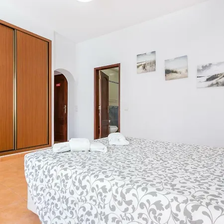3 Marias Garden House Bed & Breakfast *