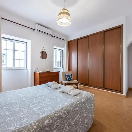 Bed & Breakfast 3 Marias Garden House 3*