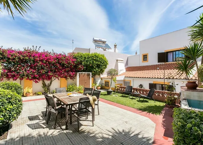 3 Marias Garden House B&B 라고스